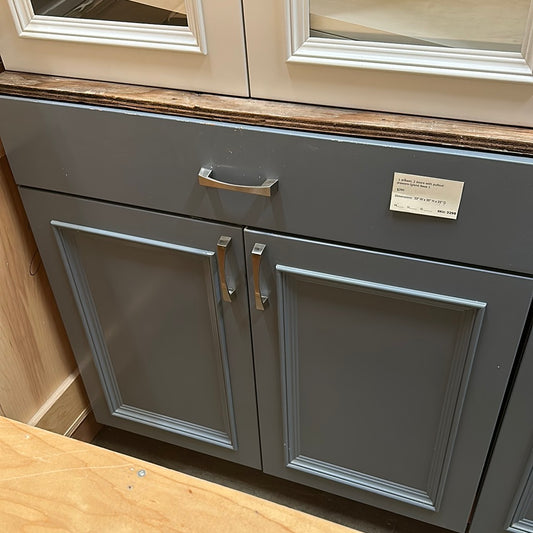 1 drawer, 2 doors with pullout drawers - Island Base 1