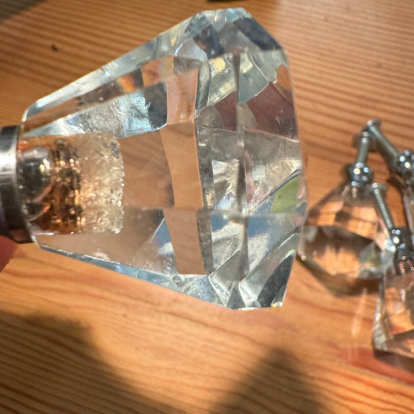 Glass cabinet knob