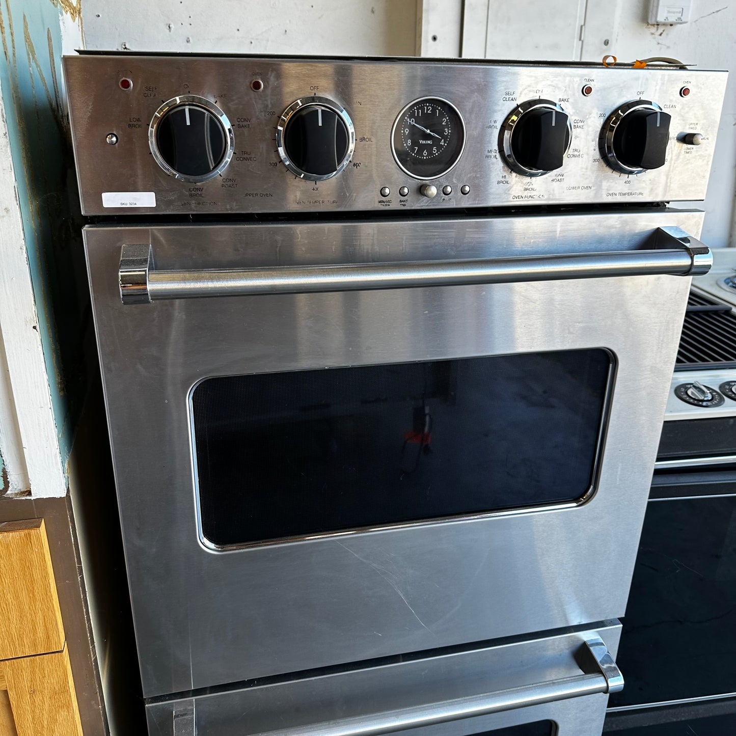 Viking Double Stacked Oven