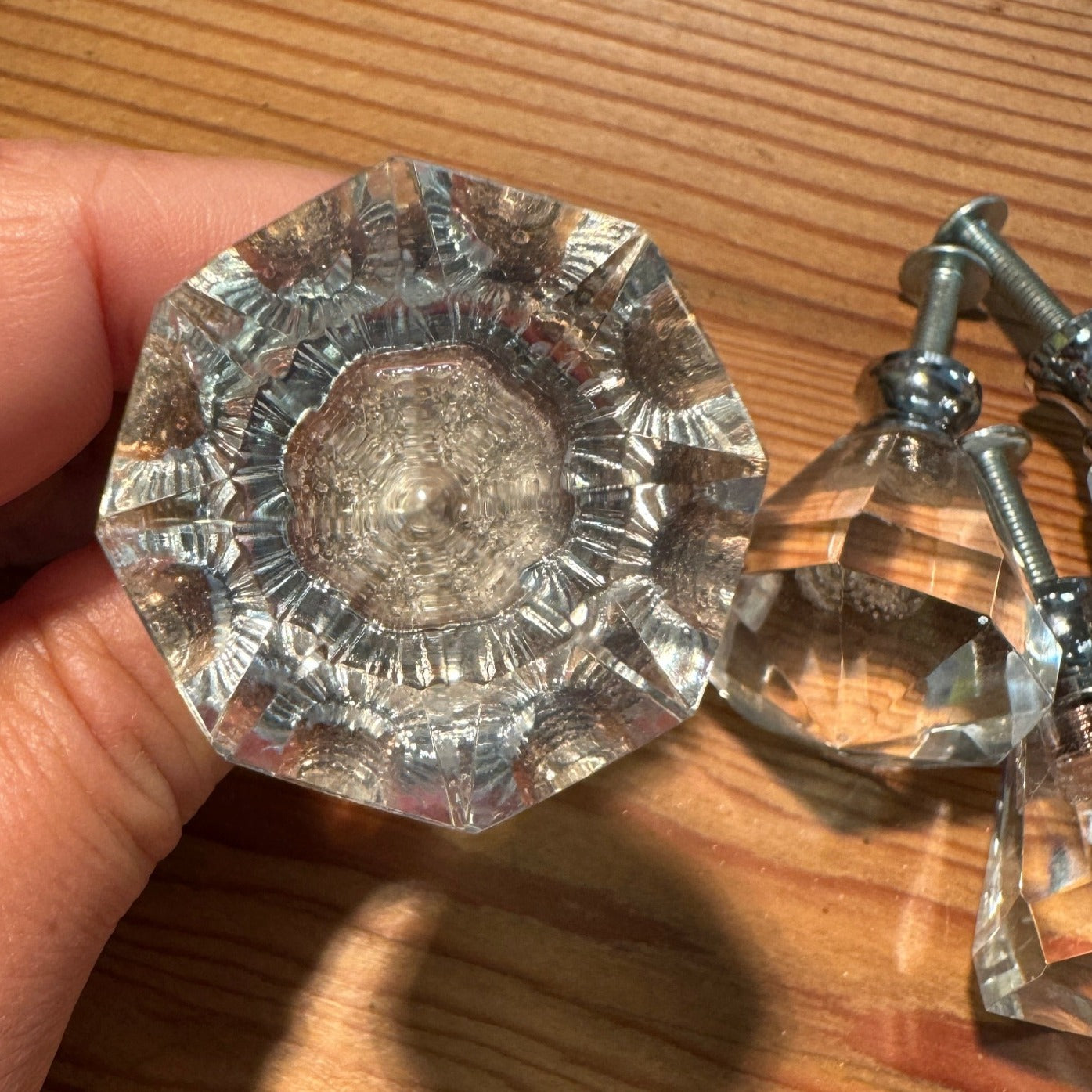 Glass cabinet knob