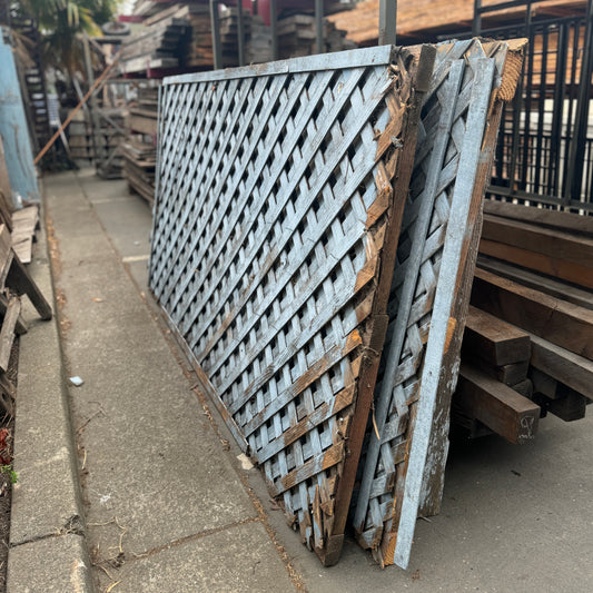 Framed lattice
