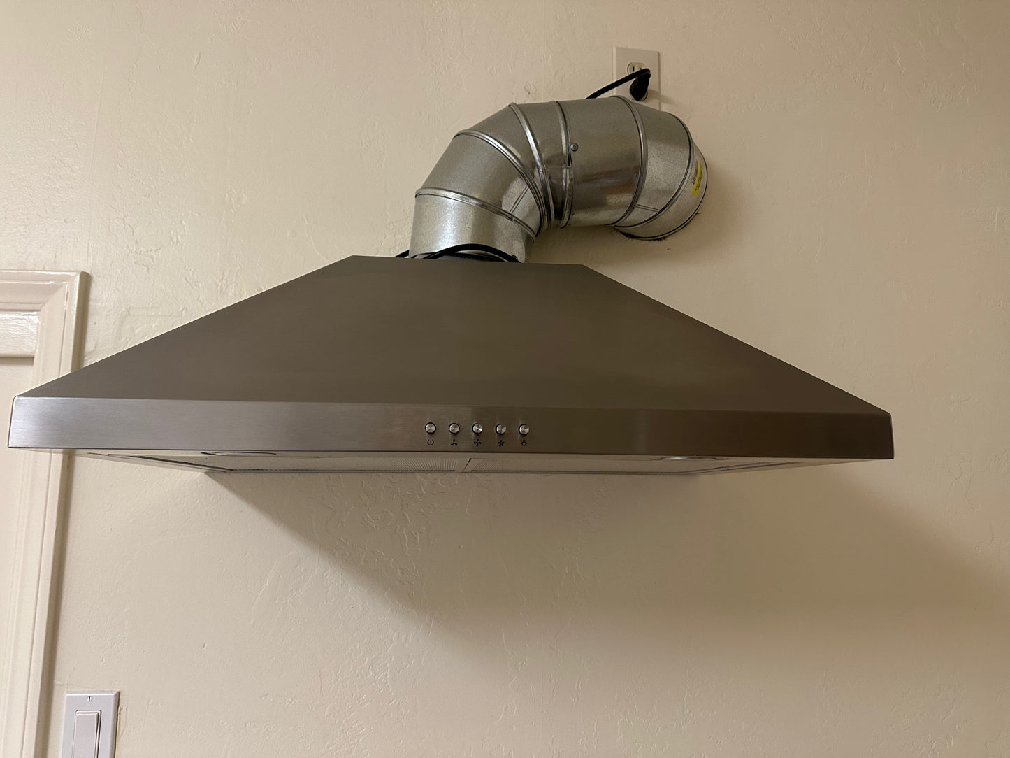 30 in. Stainless Steel Wall Mount Range Hood with 2 Charcoal Filters
