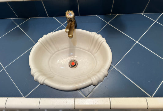 Scalloped Oval Drop in Sink