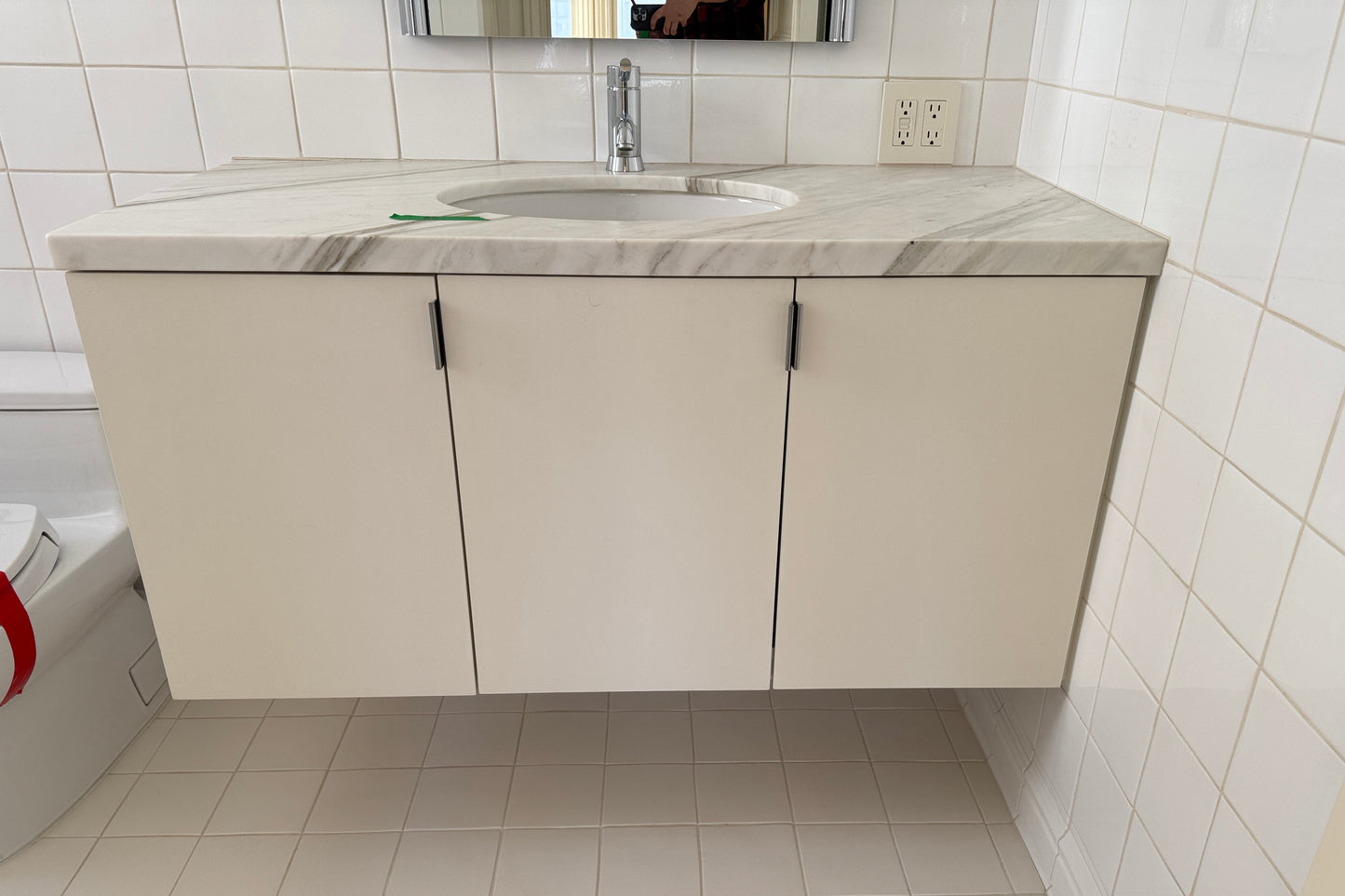"Floating" Vanity - 3 doors