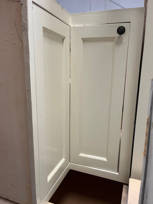 White Cabinet Corner Base with Lazy Susan