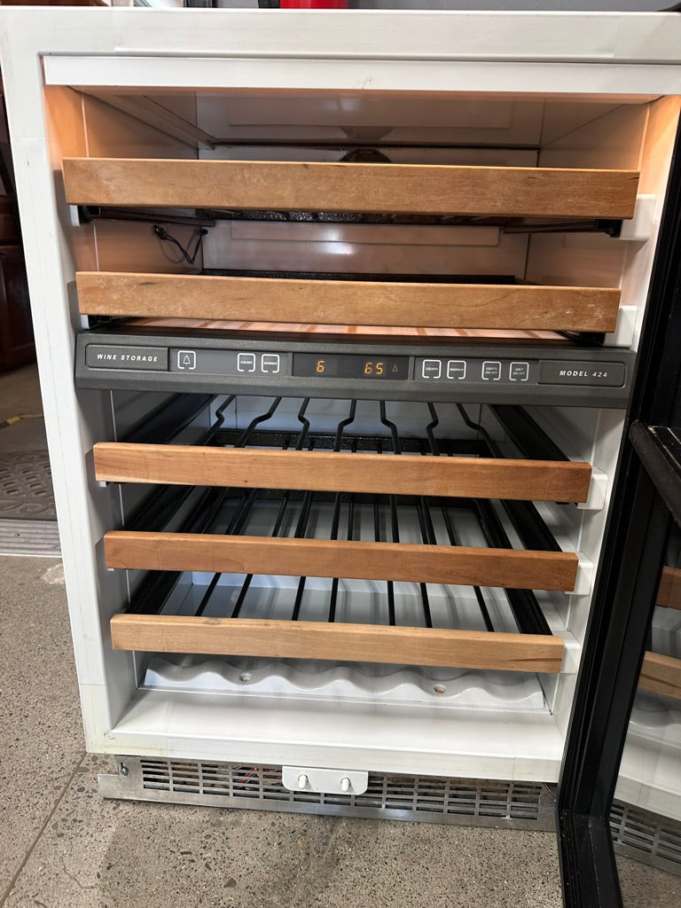 Sub-Zero 24" Undercounter Wine Fridge - Dual Zone