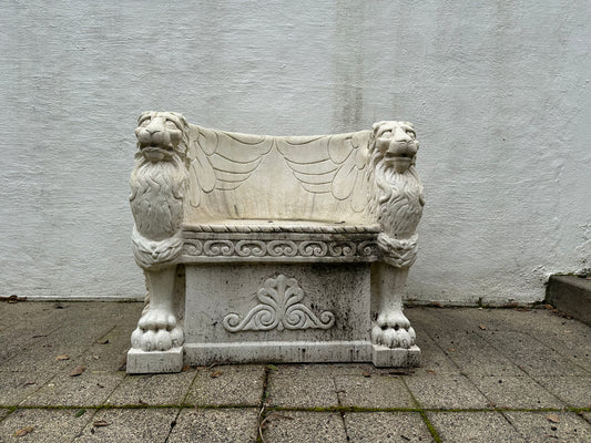 Renaissance Lion Chair
