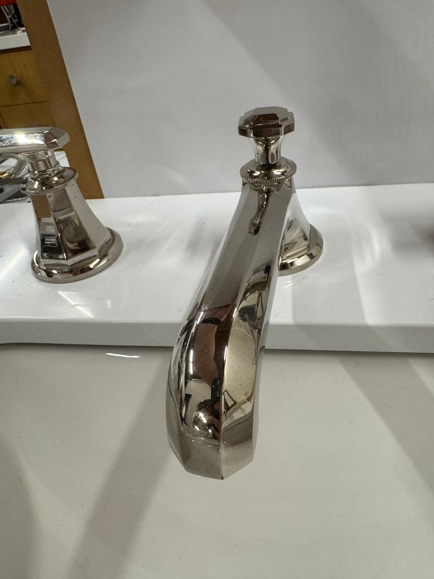 THG Paris Tradition with Lever Handles  Widespread Lavatory Set with Drain